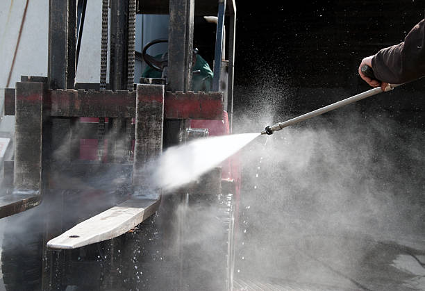 Best Gas Station Cleaning  in Limesa, CA